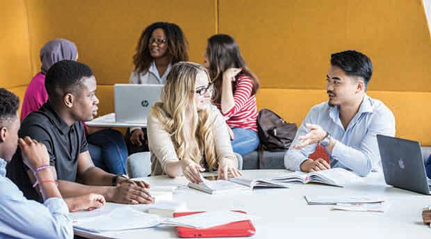 Kent Business School - Students in classroom