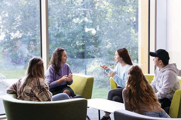 Kent Business School - Students in classroom